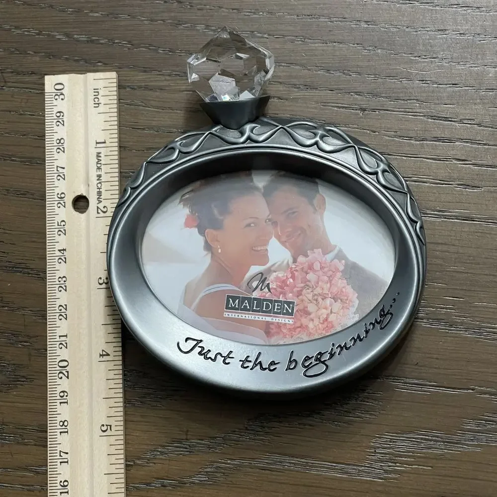Malden Wedding Ring Picture‎ Frame Silver Tone Tabletop Single Picture Gift Love